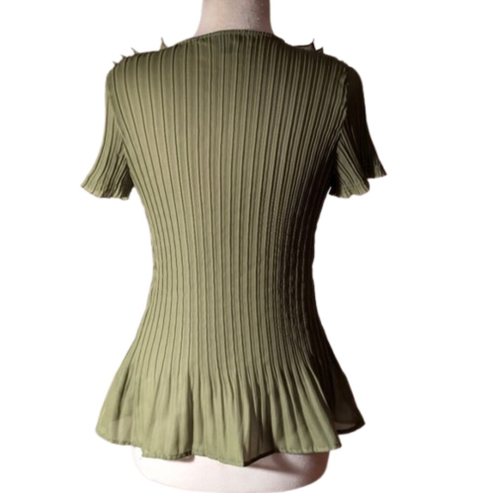 East 5th Ruffle Pleated Button Down Blouse XL - Picture 4 of 7